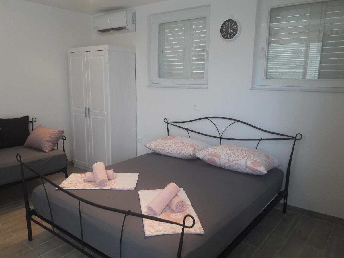 Nessa & Meli Makarska Exterior foto