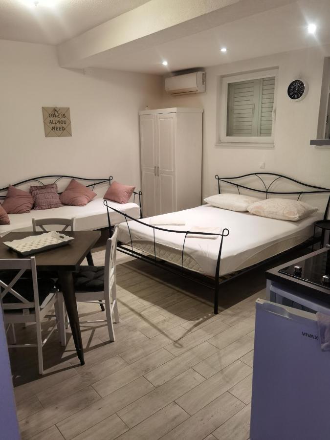 Nessa & Meli Makarska Exterior foto